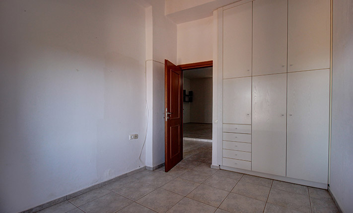 UNOBSTRUCTED SEA VIEWS & AMPLE SPACES