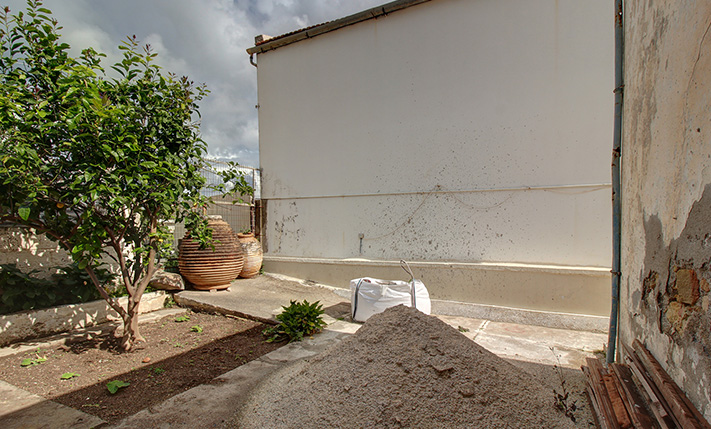 SEMI-CONVERTED WITH A HIGH POTENTIAL