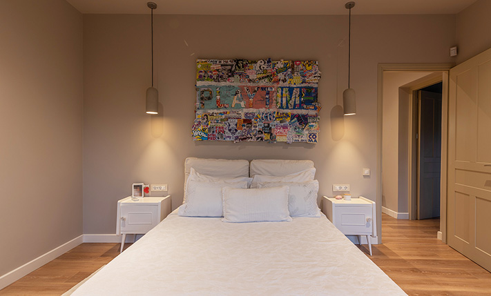 PRIVACY & LUXURY CLOSE TO AMENITIES