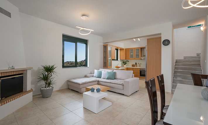 ΠΟΛΥΤΕΛΗΣ ΕΠΕΝΔΥΣΗ ΚΟΝΤΑ ΣΤΟ ΚΟΛΥΜΠΑΡΙ