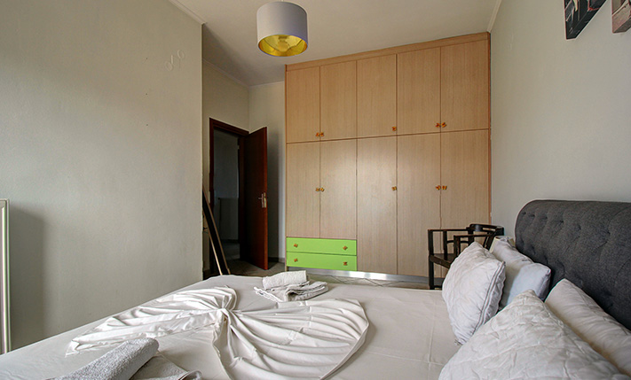 LARGE PENTHOUSE APARTMENT WITH SEA VIEWS