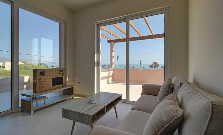 DIRECT-SEA-VIEW APARTMENT NEAR THE BEACH