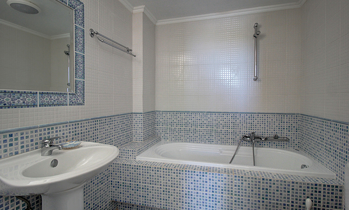 NEAR THE BEACH & WITH UNOBSTRUCTED SEA VIEWS