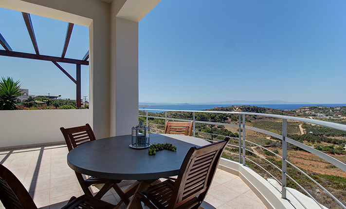 NEAR THE BEACH & WITH UNOBSTRUCTED SEA VIEWS