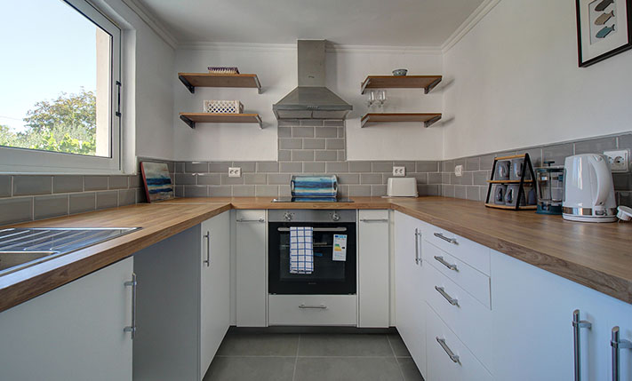 RENOVATED BUNGALOW IN THE VILLAGE CENTER