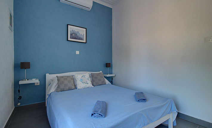 RENOVATED BUNGALOW IN THE VILLAGE CENTER