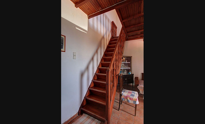 FARM HOUSE WITH POTENTIAL IN TRADITIONAL VILLAGE