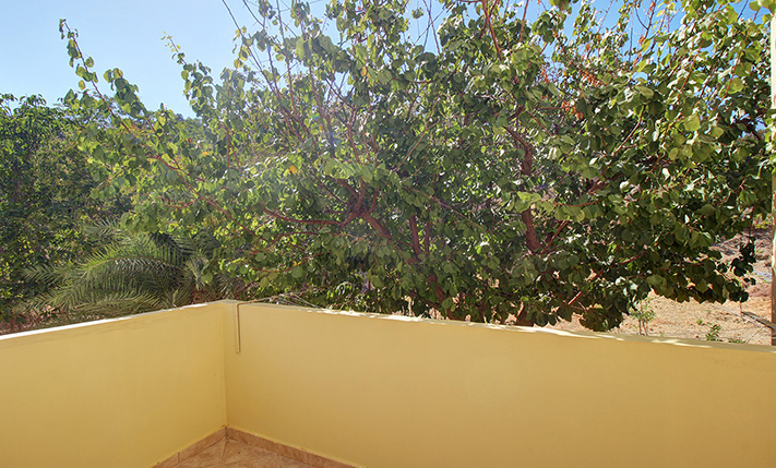 EXCELLENT FUNCTIONALITY & LUXURIOUS SPACES