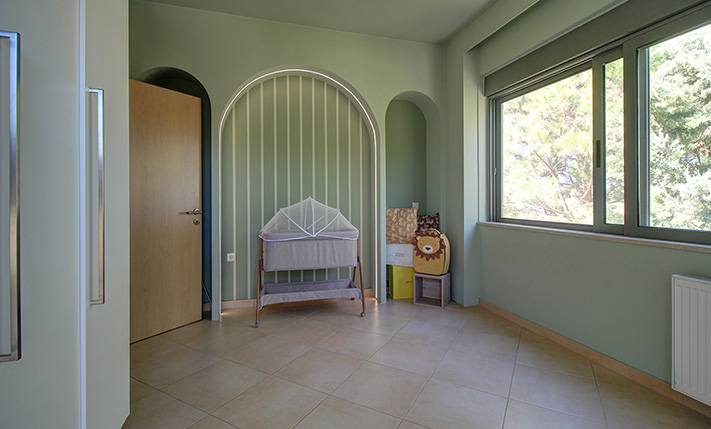 EXCELLENT FUNCTIONALITY & LUXURIOUS SPACES