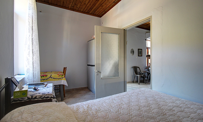 RESTORED TRADITIONAL HOUSE NEAR KANDANOS