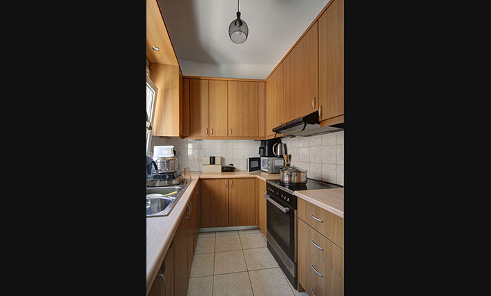 A HOUSE WITH POTENTIAL IN A RURAL AREA