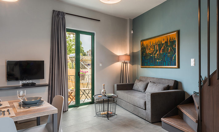 APARTMENT WITH A PARKING SPOT IN THE OLD TOWN