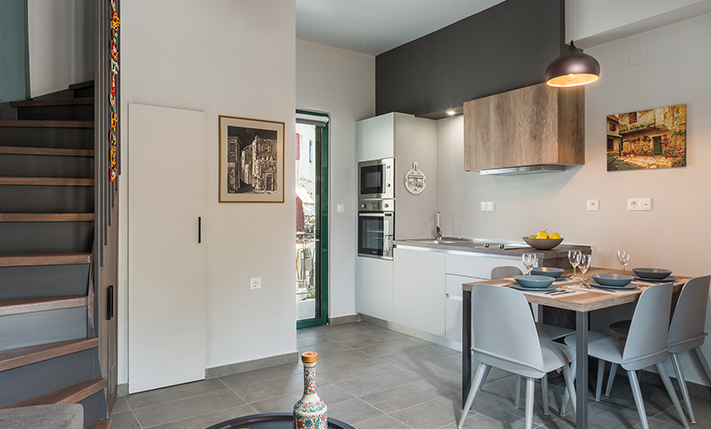 APARTMENT WITH A PARKING SPOT IN THE OLD TOWN