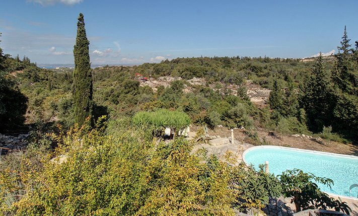 A HOUSE IN THE FOREST CLOSE TO ALMYRIDA