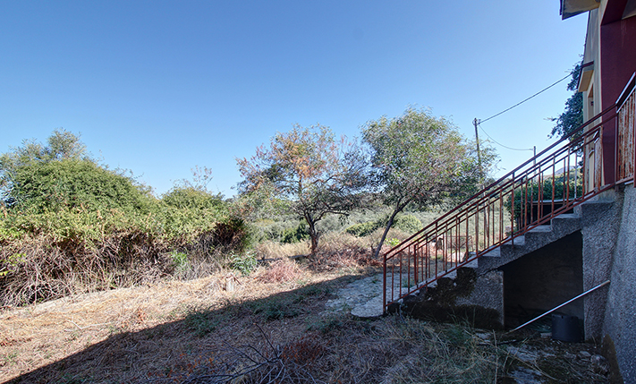 UNCONVERTED BUT ELEGANT, WITH EXTRA BUILDABILITY