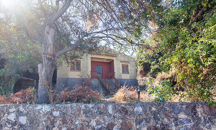 UNCONVERTED BUT ELEGANT, WITH EXTRA BUILDABILITY