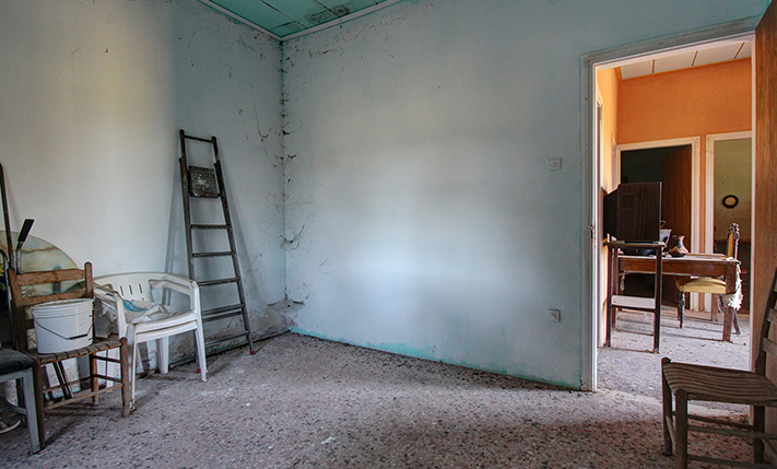 UNCONVERTED BUT ELEGANT, WITH EXTRA BUILDABILITY