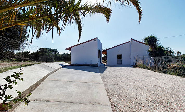RESTORED 1-LEVEL HOUSE ON A SPACIOUS PLOT