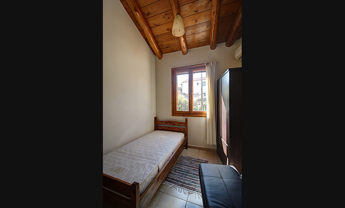 PRACTICAL 2-BEDROOM HOME AT AN ATTRACTIVE PRICE