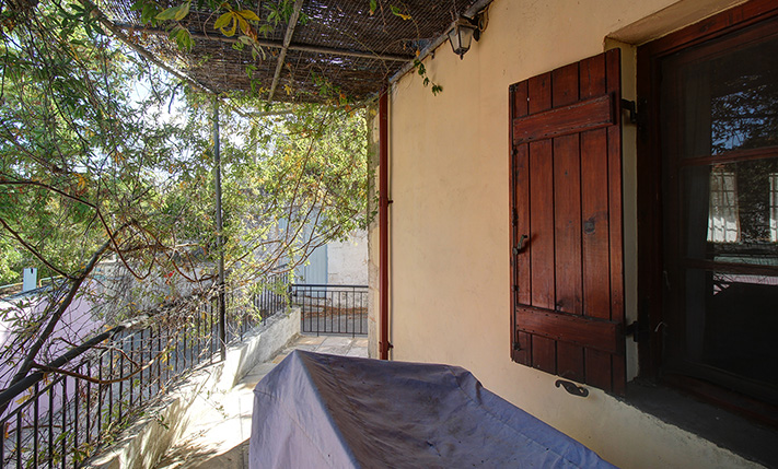 PRACTICAL 2-BEDROOM HOME AT AN ATTRACTIVE PRICE