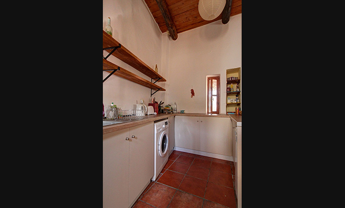 PRACTICAL 2-BEDROOM HOME AT AN ATTRACTIVE PRICE