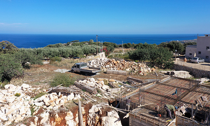 BRAND NEW CONSTRUCTION WITH IMPOSING SEA VIEWS