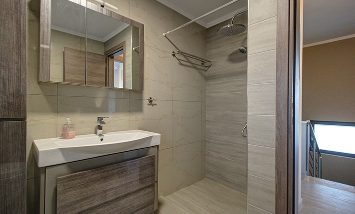 TWO DETACHED HOUSES WITH UNOBSTRUCTED VIEWS