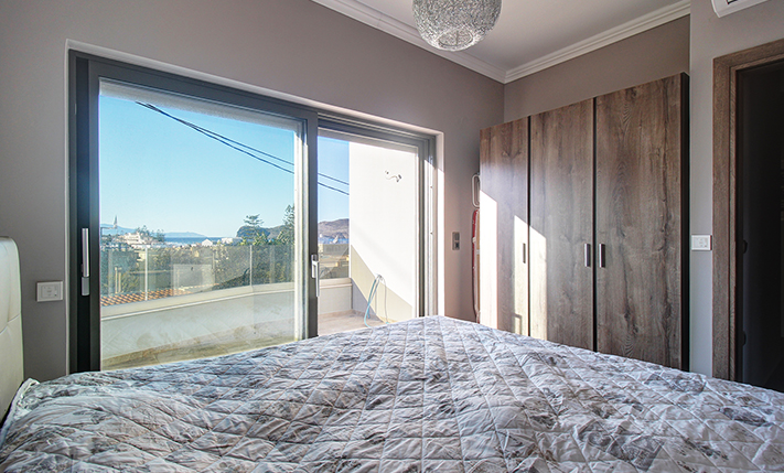 TWO DETACHED HOUSES WITH UNOBSTRUCTED VIEWS