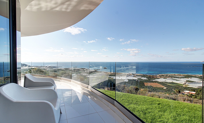 JAMES BOND VIBES & ULTRA LUXURY ABOVE FALASARNA