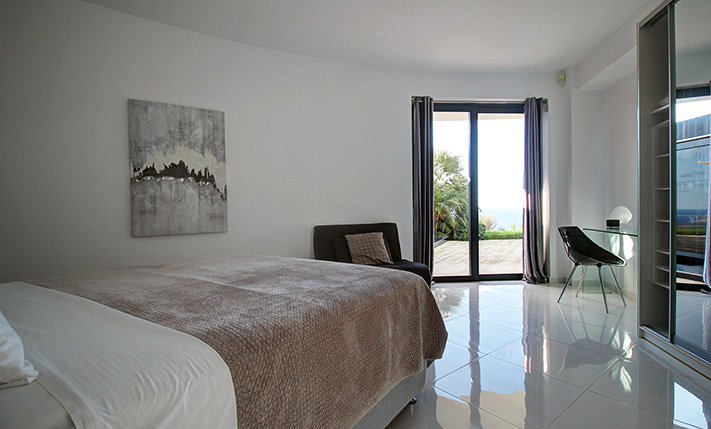 JAMES BOND VIBES & ULTRA LUXURY ABOVE FALASARNA