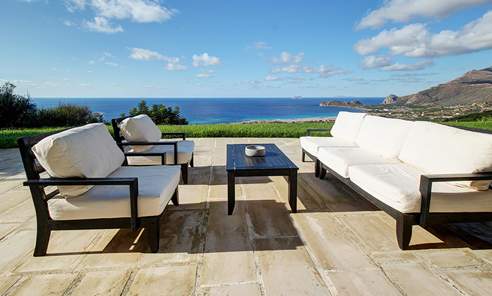 JAMES BOND VIBES & ULTRA LUXURY ABOVE FALASARNA