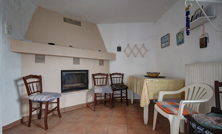 RESTORED HOUSE WITH IMPOSING VIEWS