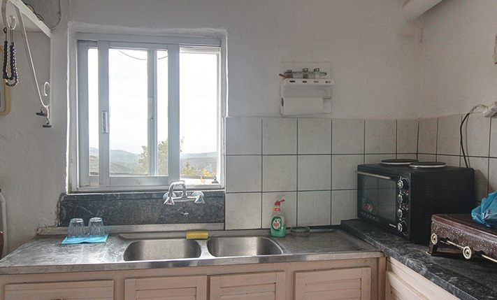 RESTORED HOUSE WITH IMPOSING VIEWS