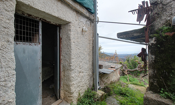 RESTORED HOUSE WITH IMPOSING VIEWS
