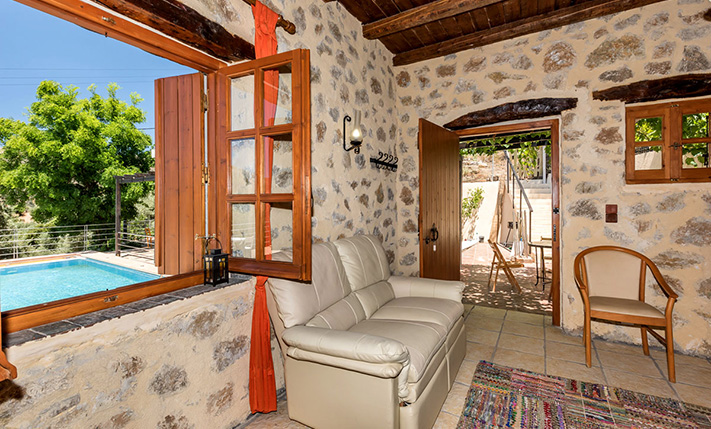 TRADITIONAL GUEST-VILLA IN UTTERLY TRANQUIL SPOT