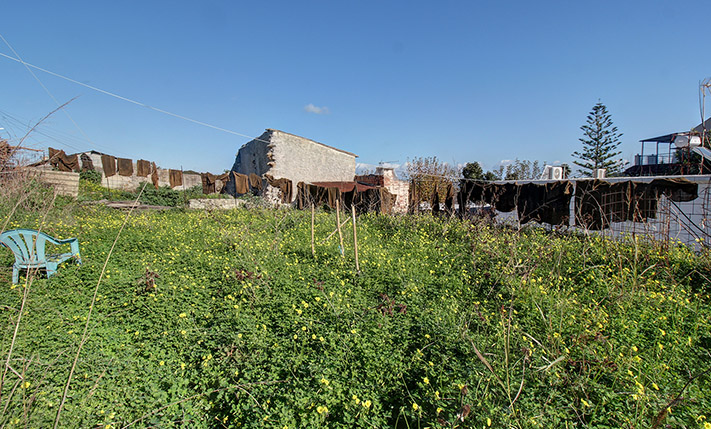 HOUSE WITH SEA VIEWS & AN ADJACENT EXTRA PLOT