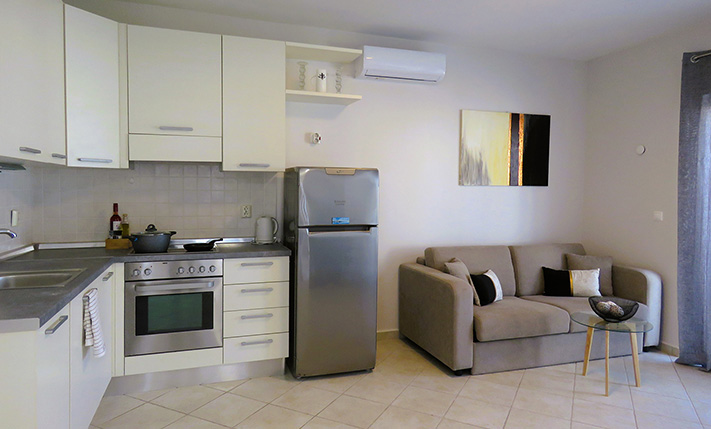 A PERFECT HOLIDAY CHOICE WITH A SHARED POOL