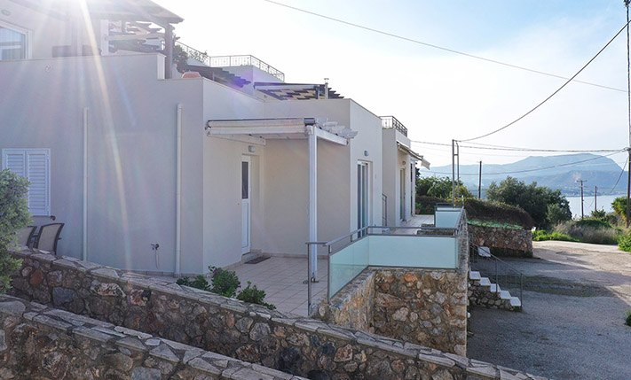 A PERFECT HOLIDAY CHOICE WITH A SHARED POOL