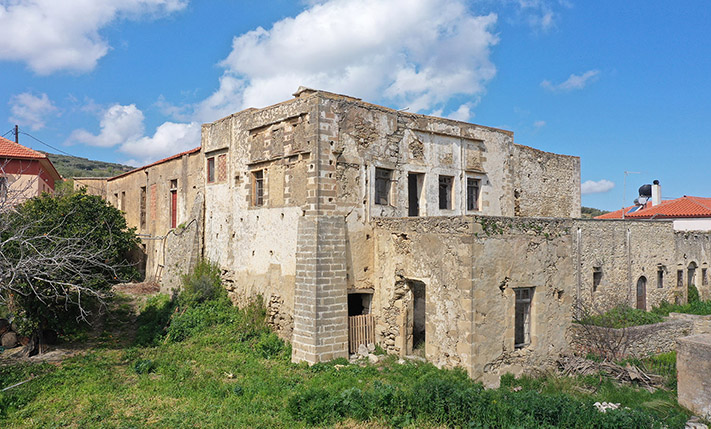 IN A VENETIAN CASTLE WITH SUPREME POTENTIAL