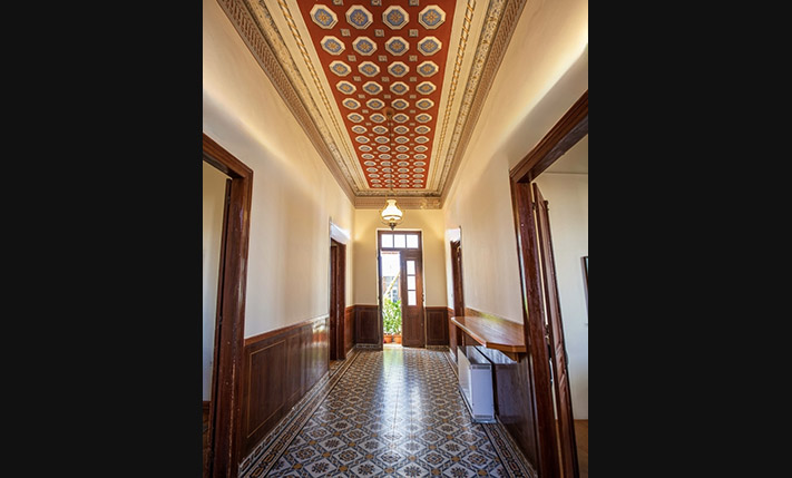DISTINGUISHED PROPERTY IN A PRESTIGIOUS DISTRICT