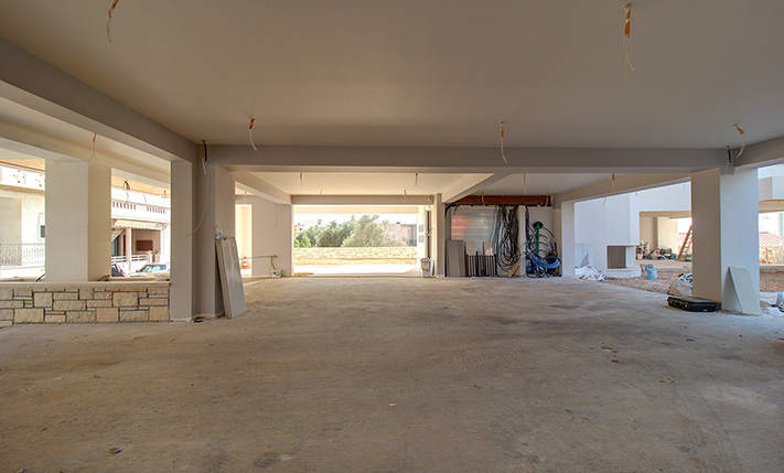 A FAMILY PENTHOUSE IN A HIGH-STANDARD BUILDING
