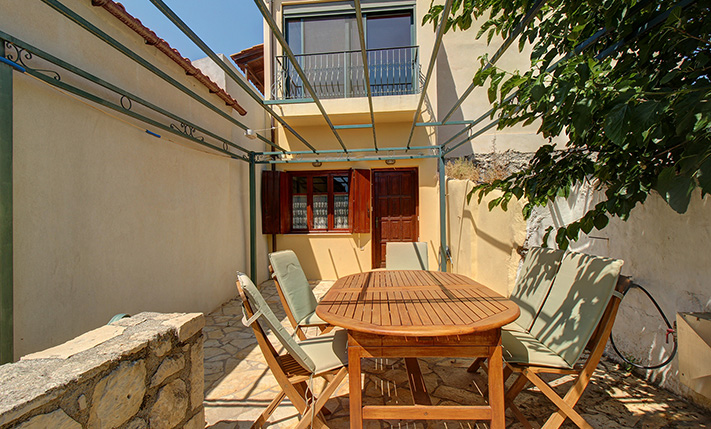 OPEN VIEWS & EXTRA UNCONVERTED SPACE