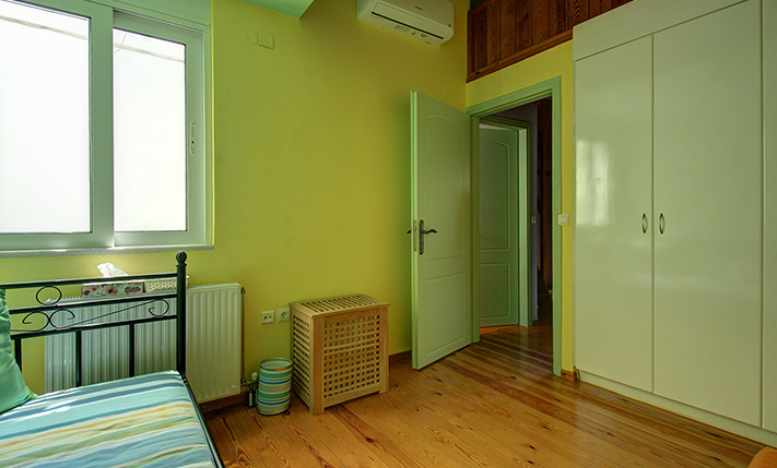 OPEN VIEWS & EXTRA UNCONVERTED SPACE