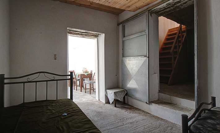 AN EASY-TO-REPAIR PROJECT IN TRANQUIL VILLAGE