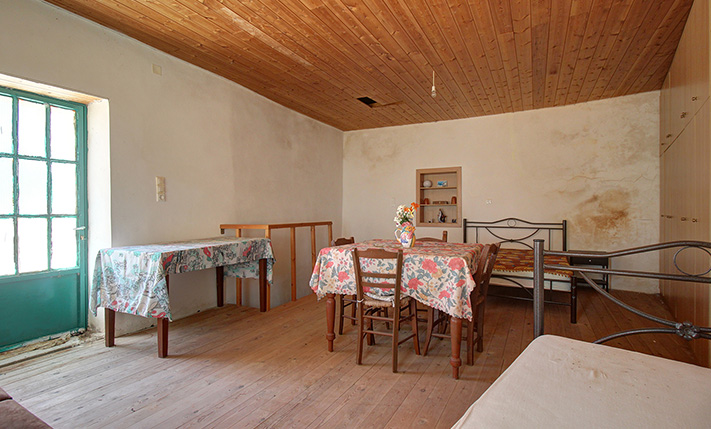 AN EASY-TO-REPAIR PROJECT IN TRANQUIL VILLAGE