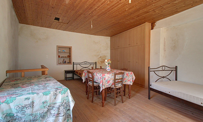 AN EASY-TO-REPAIR PROJECT IN TRANQUIL VILLAGE
