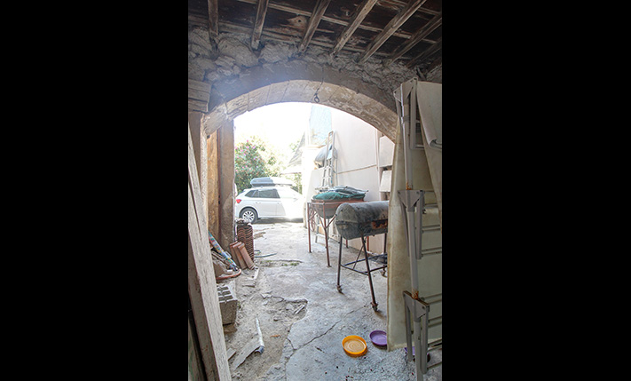 PARTLY RESTORED HOUSE IN KISSAMOS TOWN CENTRE