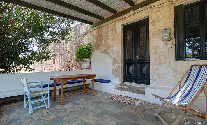 Captivating sea views & a strong Cretan personality