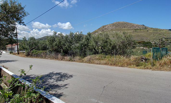 ΟΙΚΟΠΕΔΟ ΣΕ ΠΑΝΕΜΟΡΦΗ ΚΑΤΑΠΡΑΣΙΝΗ ΠΕΡΙΟΧΗ