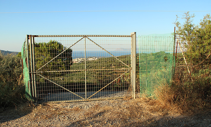 ΜΕΓΑΛΟ ΟΙΚΟΠΕΔΟ ΜΕ ΠΑΝΟΡΑΜΙΚΗ ΘΕΑ ΘΑΛΑΣΣΑ